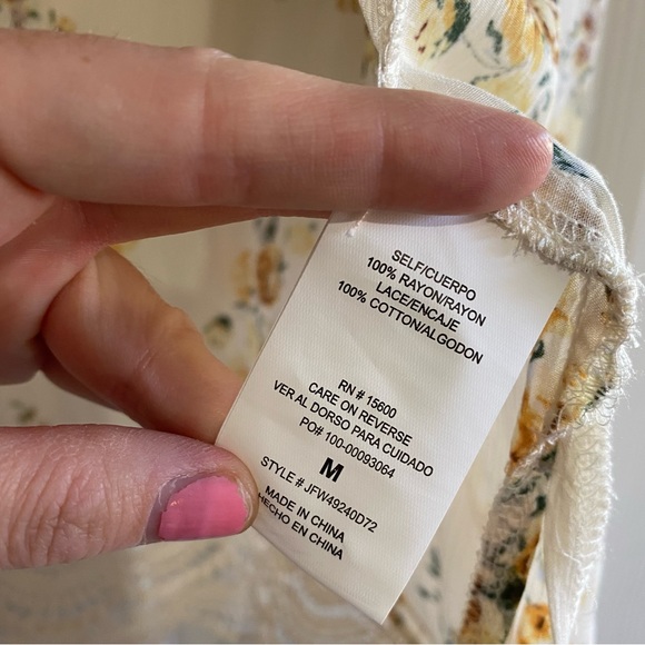 MASON & BELLE Laria Crochet Detail Open Front Woven - Picture 5 of 5